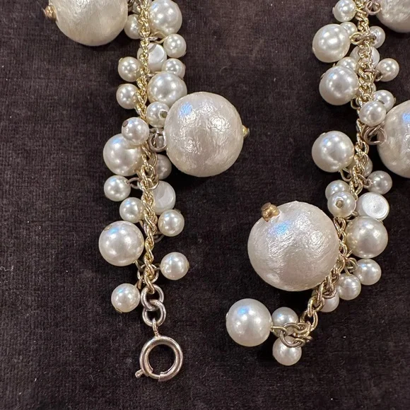 Vintage cotton pearl Necklace - Picture 4 of 4